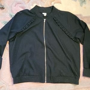 Black bomber jacket with Ruffle